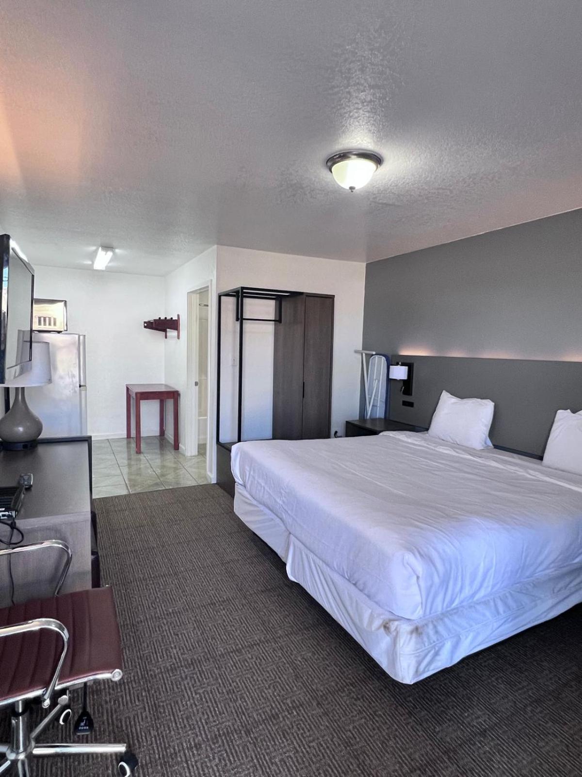 Oyo Garden Inn And Suites Pearsall I-35 East 외부 사진